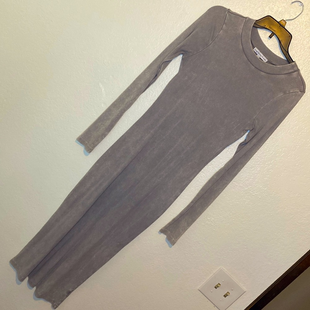 Long sleeve maxi dress size large muted purple color